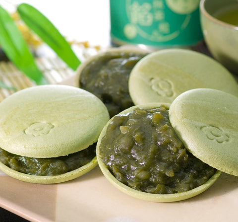 Two Varieties of Homemade Monaka: Kyoto Hojicha Shell, Matcha Shell, Tanba Azuki Bean Filling, Matcha Filling - Gift